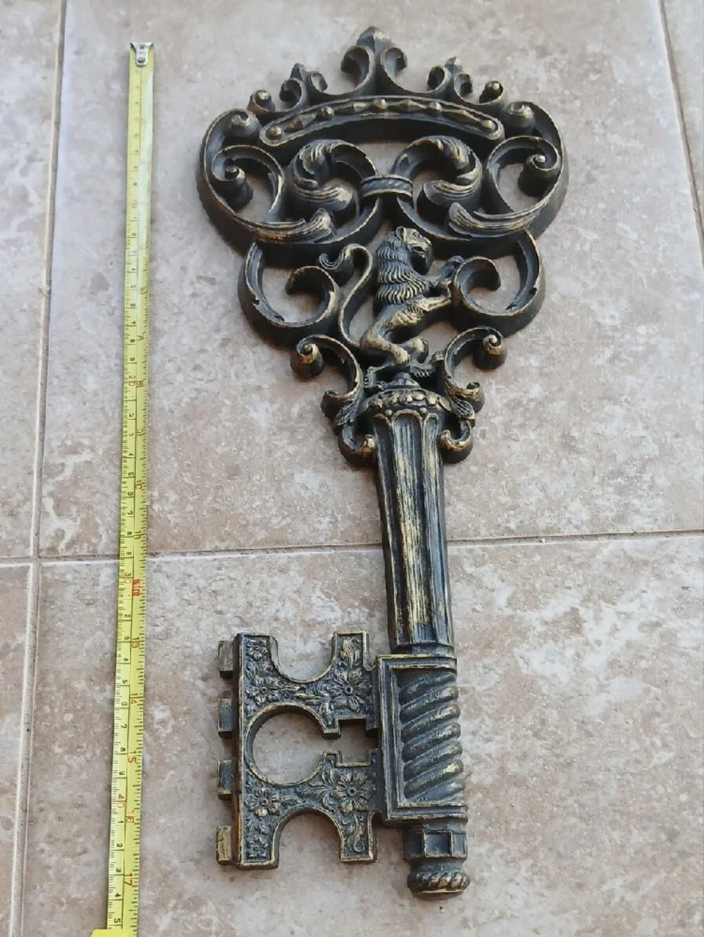 Ornate MCM Lion Crest Decorative Wall Key by Dart Industries